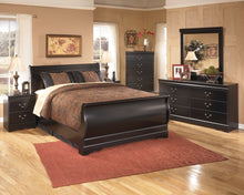 Load image into Gallery viewer, Huey Vineyard  Sleigh Bed
