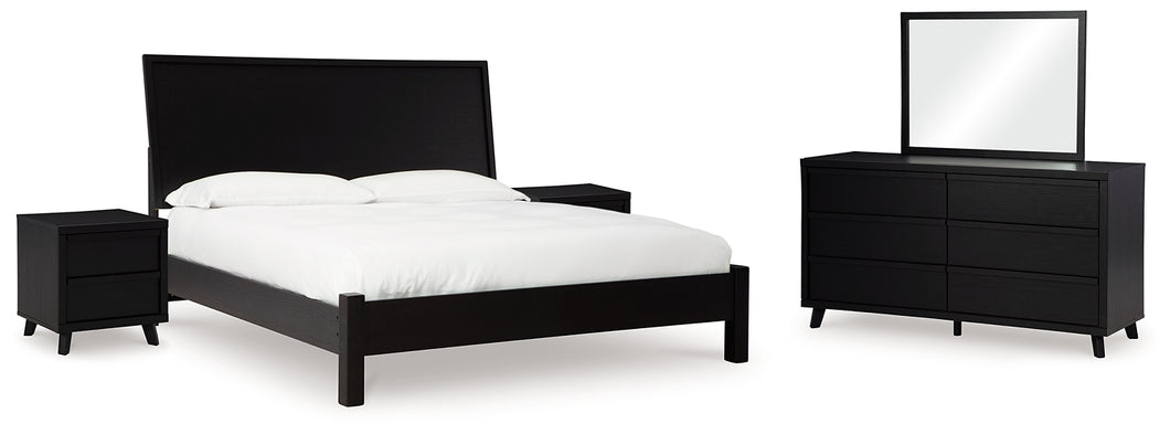 Danziar King Panel Bed with Mirrored Dresser and 2 Nightstands