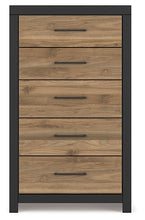 Load image into Gallery viewer, Vertani Full Panel Bed with Mirrored Dresser and Chest
