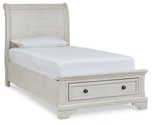 Load image into Gallery viewer, Robbinsdale  Sleigh Bed With Storage
