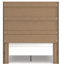 Load image into Gallery viewer, Fraluna Queen Panel Bed
