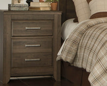 Load image into Gallery viewer, Juararo Queen Poster Bed with Mirrored Dresser, Chest and Nightstand
