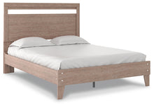 Load image into Gallery viewer, Flannia Queen Panel Platform Bed with 2 Nightstands
