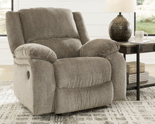 Load image into Gallery viewer, Draycoll Sofa, Loveseat and Recliner
